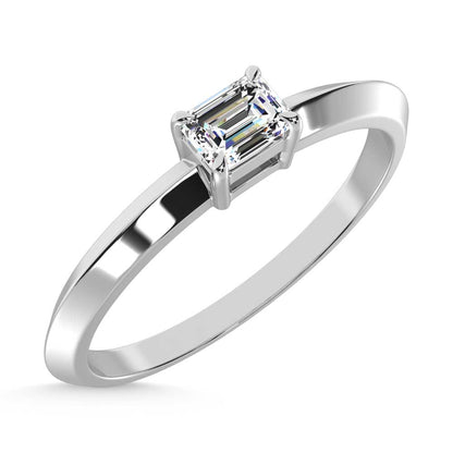14K White Gold Lab Grown Diamond 1/4 Ct.Tw. Emerald Shape Promise Ring